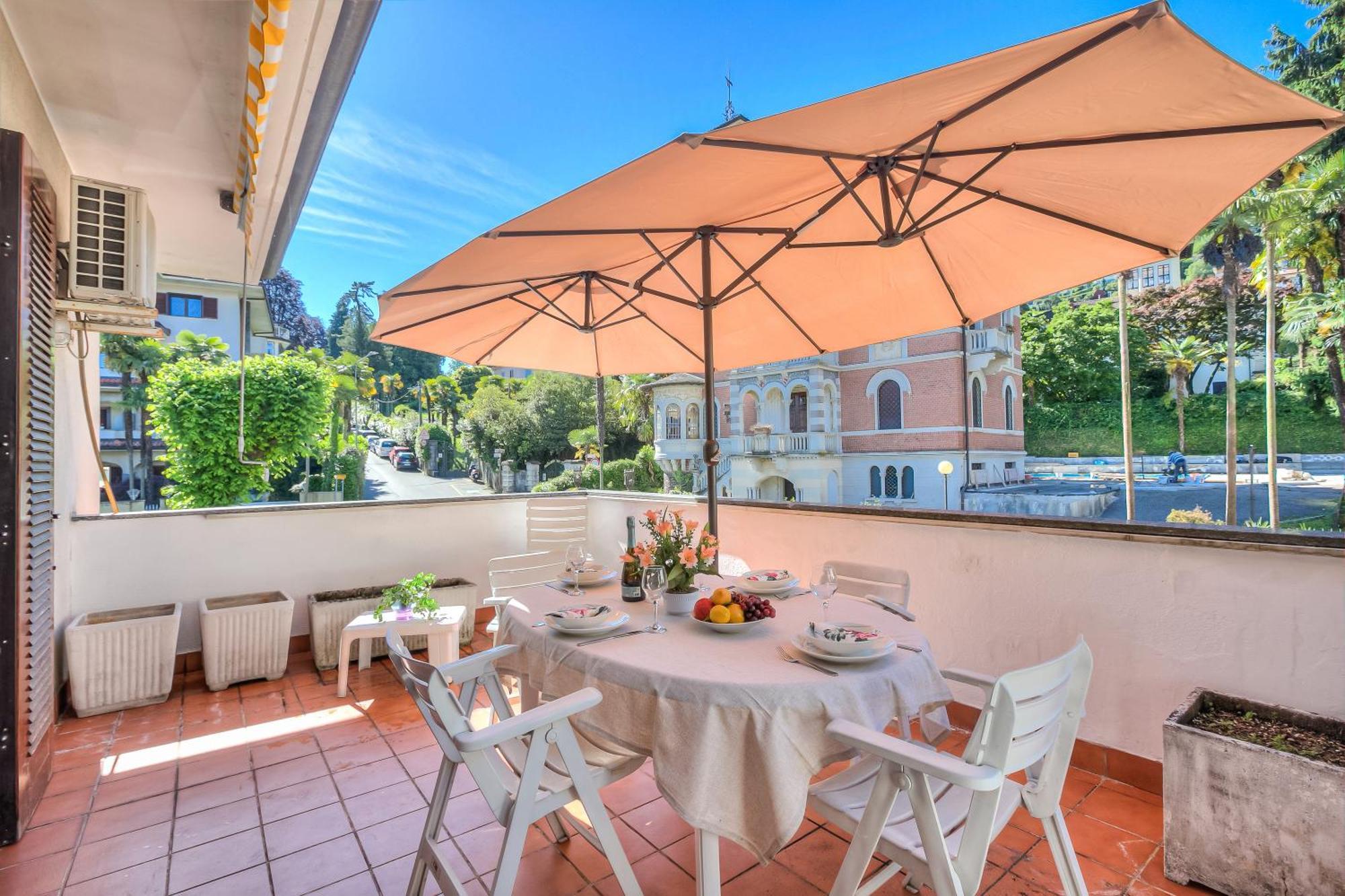 Appartamento Gaya Stresa Center - Happy Rentals Εξωτερικό φωτογραφία