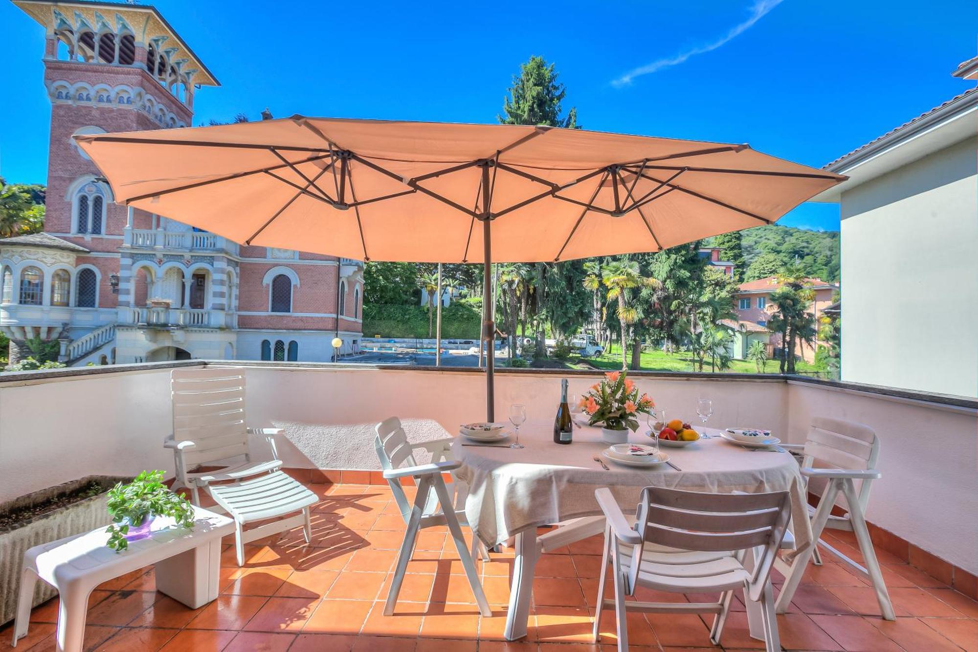 Appartamento Gaya Stresa Center - Happy Rentals Εξωτερικό φωτογραφία